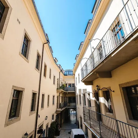 Michalska 1 Апартаменты Братислава